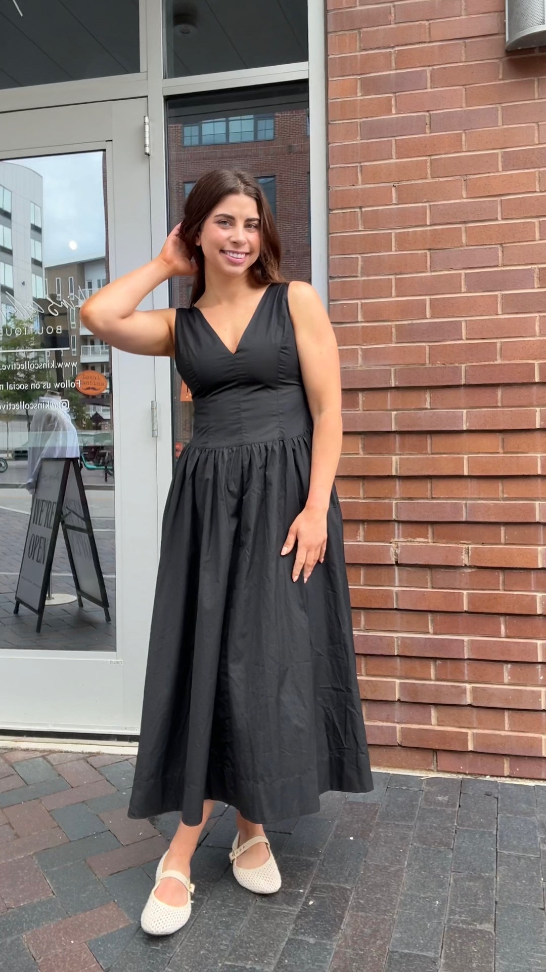 Lila Bow Back Dress – Kins Collective